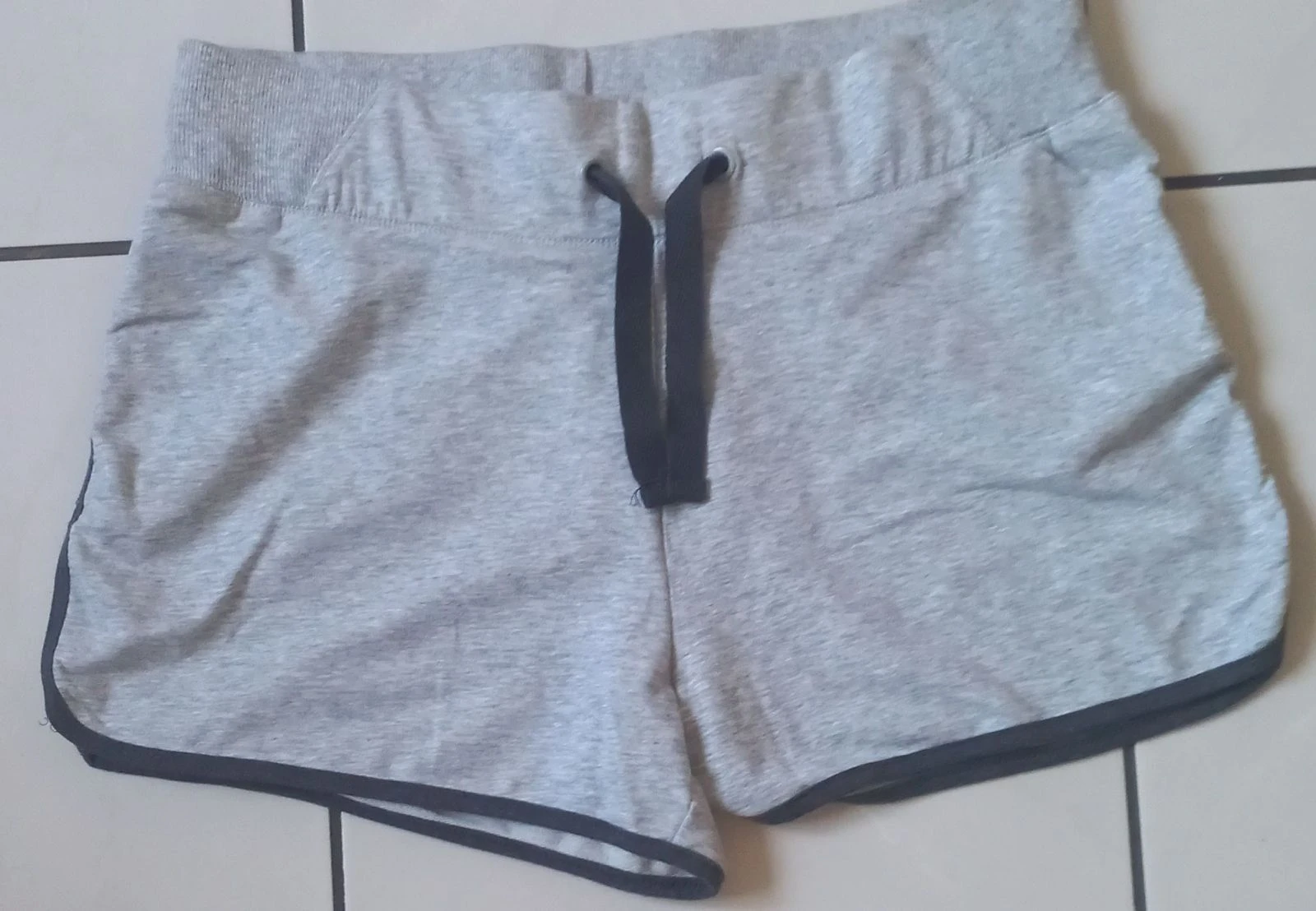 Short femme détente 